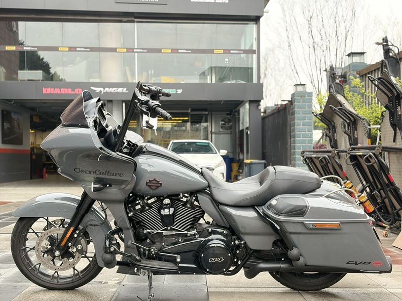 二手哈雷戴维森公路滑翔 Road Glide