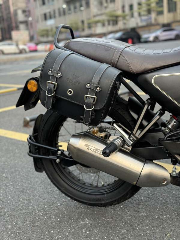 二手五羊本田鸷道 CB190SS