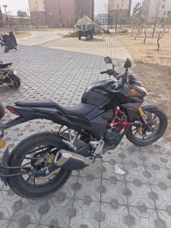 二手新大洲本田CBF190R