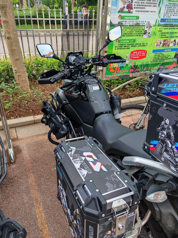 二手豪爵铃木DL250