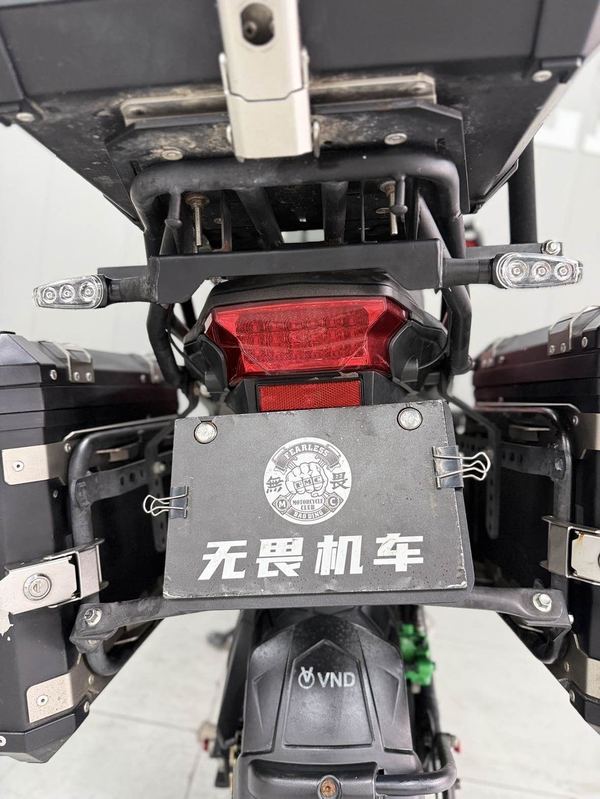 二手贝纳利金鹏 TRK502