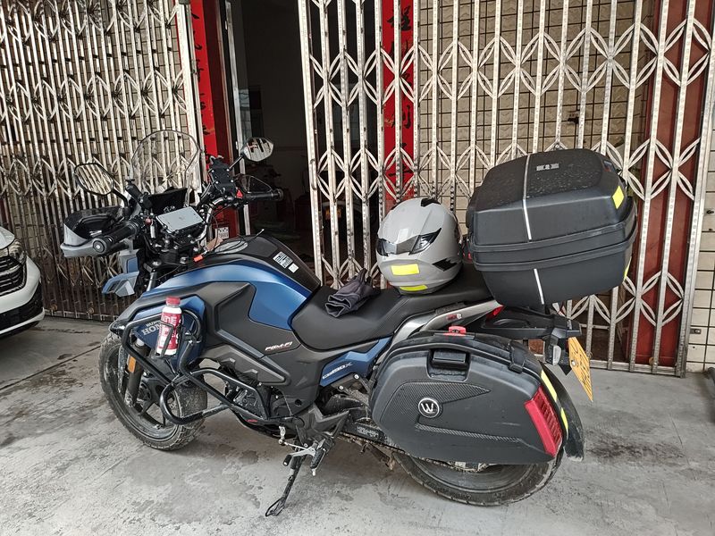 二手五羊本田猛鸷 CB190X