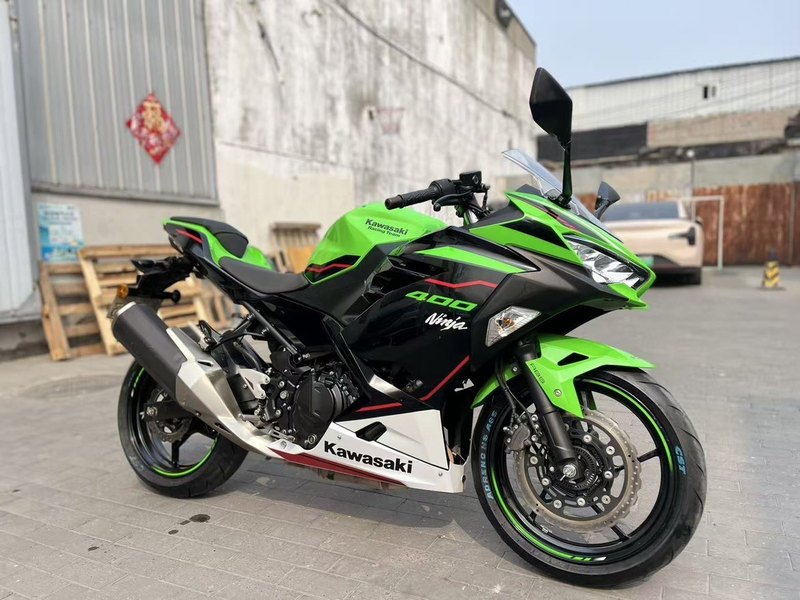 二手川崎Ninja 400