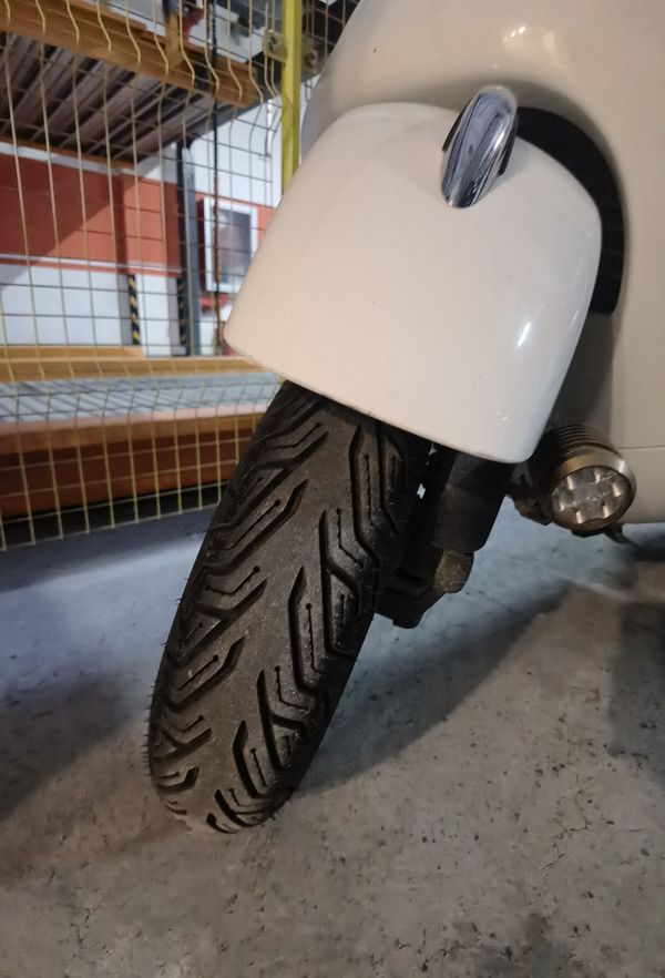 二手VESPAGTS 300 Notte