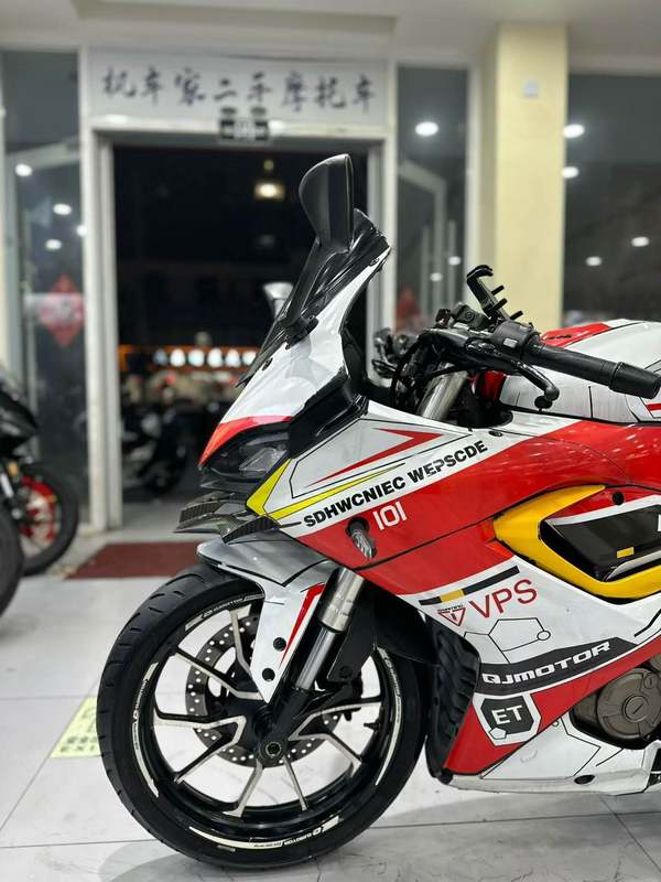 二手QJMOTOR赛250