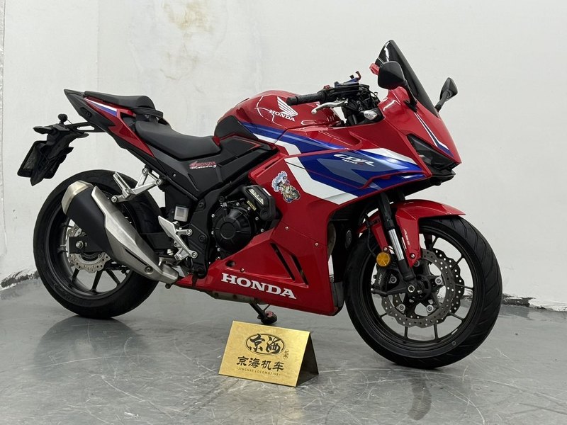 二手本田CBR400R