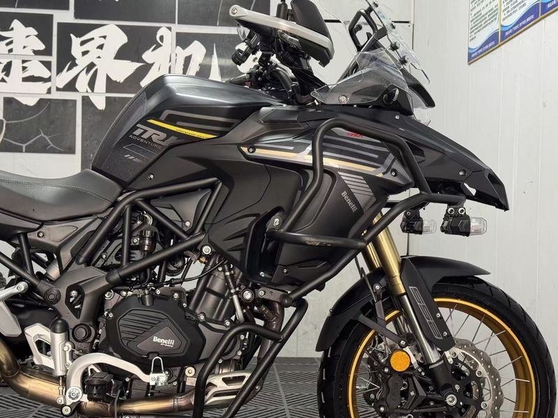 二手贝纳利TRK552