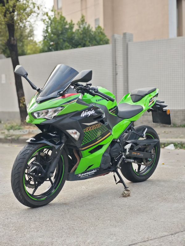 二手川崎Ninja 400