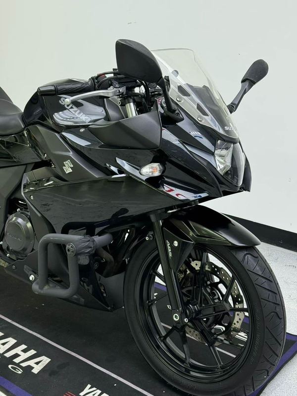 二手豪爵铃木GSX250R