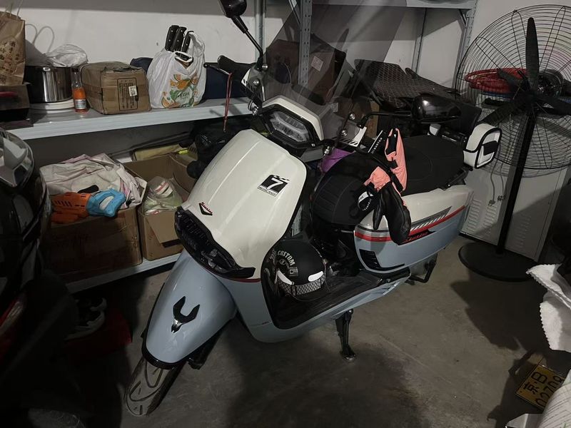 二手维多利亚Sixties 250Si