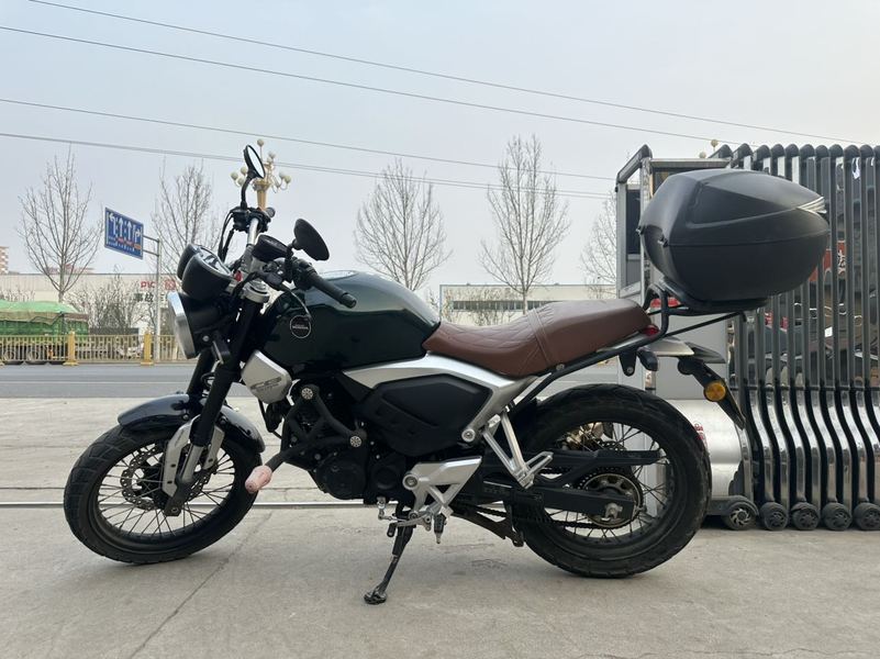 二手五羊本田鸷道 CB190SS