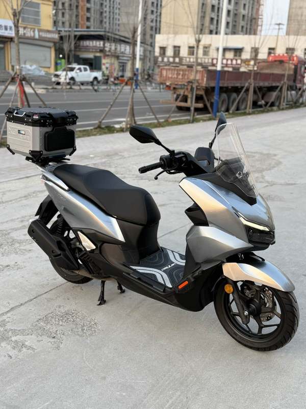 二手五羊本田NWT150