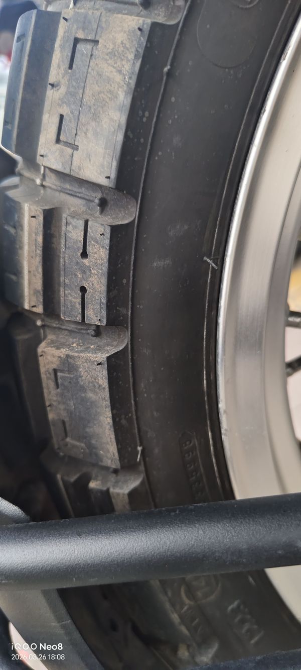 二手川崎Versys-X 300 