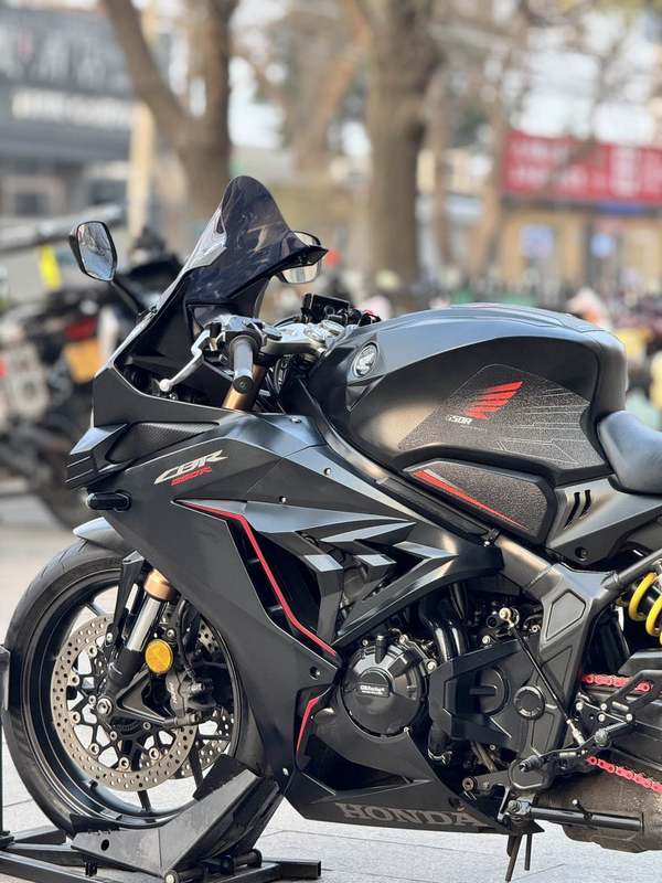 二手本田CBR650R