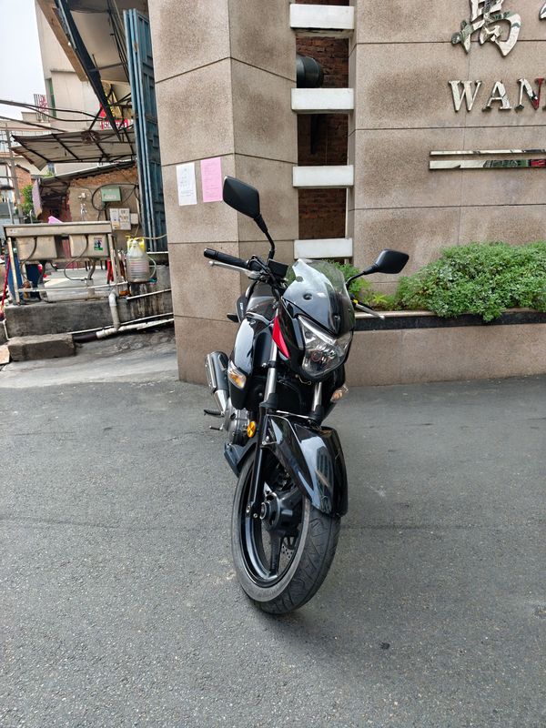 二手豪爵铃木骊驰 GW250