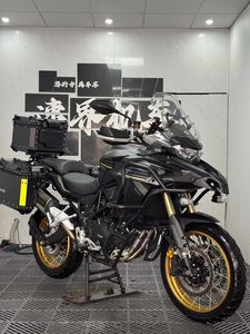 二手贝纳利TRK552