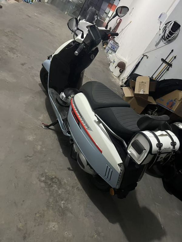 二手维多利亚Sixties 250Si