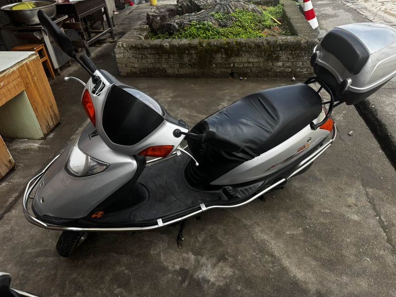 二手豪爵VN100E HJ100T-6C