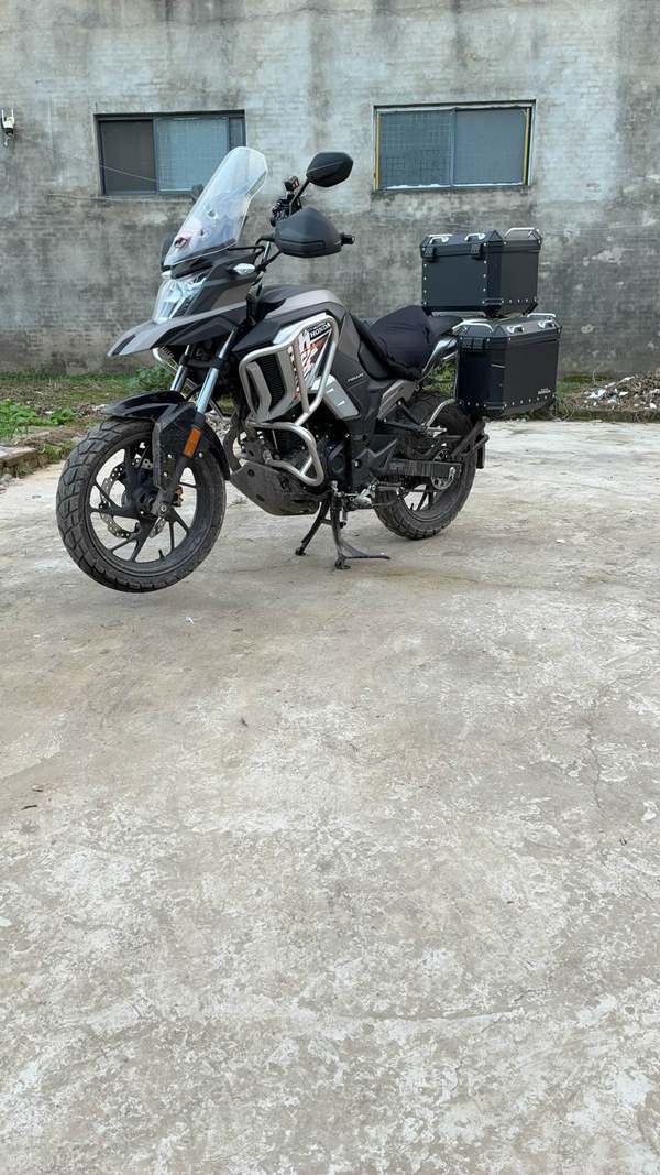 二手五羊本田猛鸷 CB190X