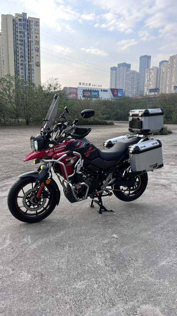 二手豪爵铃木DL250