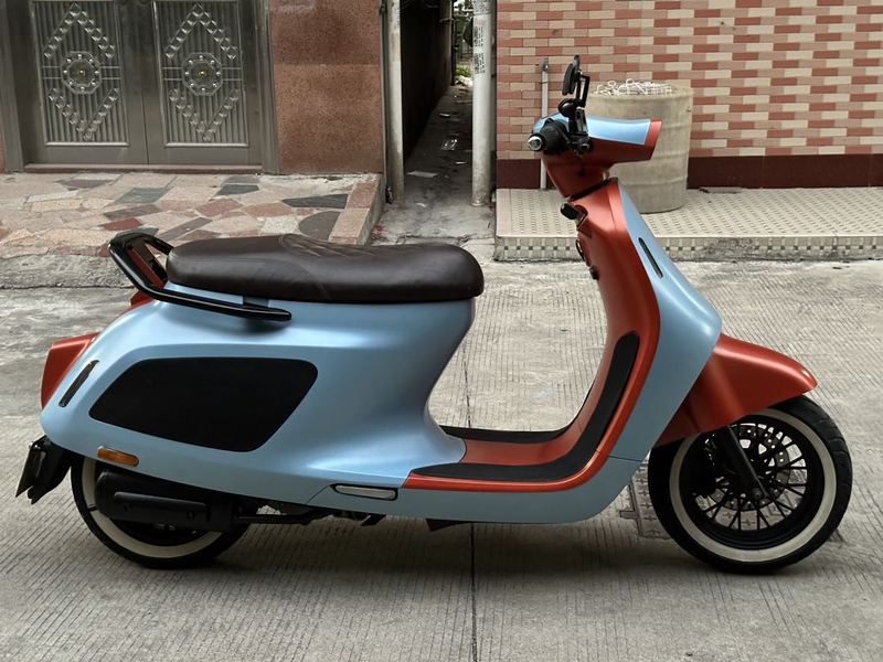 二手阿雷纳鸭嘴兽 Platypus