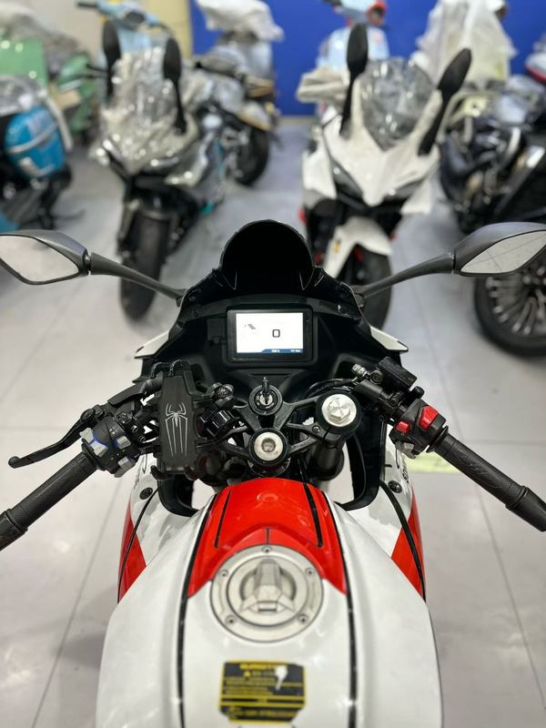 二手QJMOTOR赛250