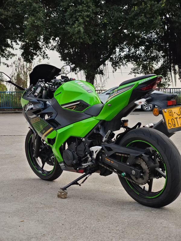 二手川崎Ninja 400