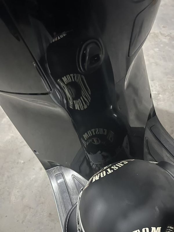 二手维多利亚Sixties 250Si