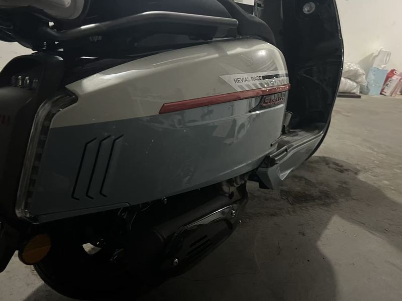 二手维多利亚Sixties 250Si