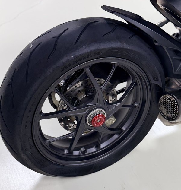 二手杜卡迪Panigale V2