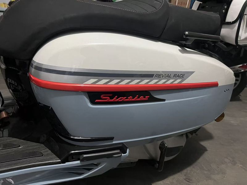 二手维多利亚Sixties 250Si