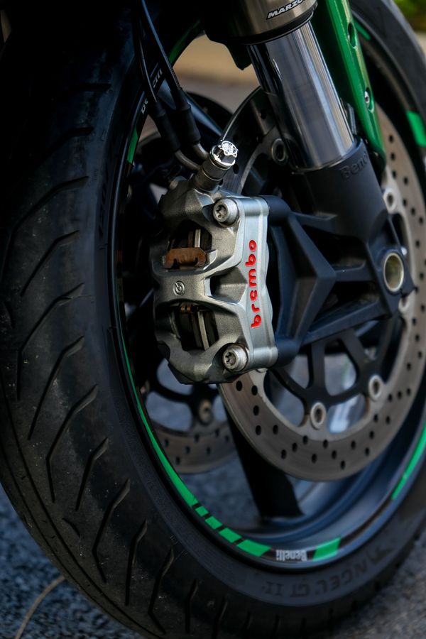 二手贝纳利TNT899