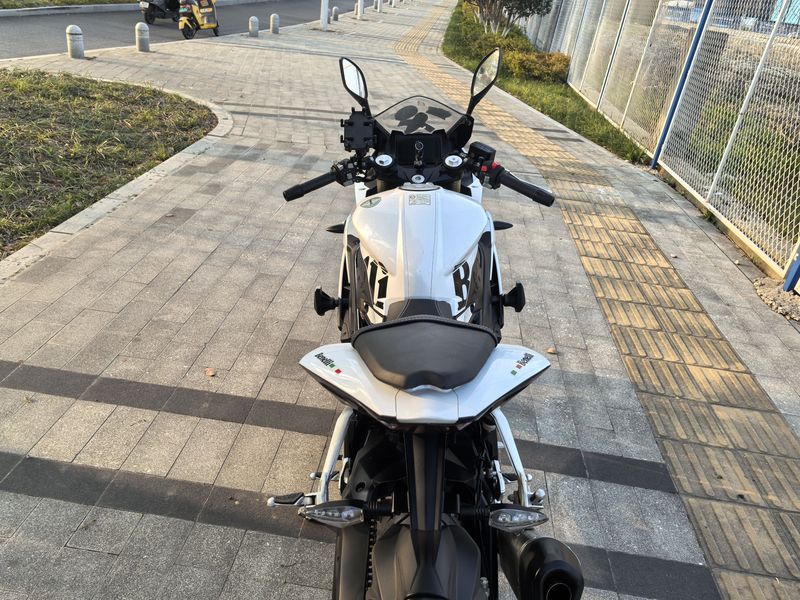 二手贝纳利龙卷风 Tornado 302R