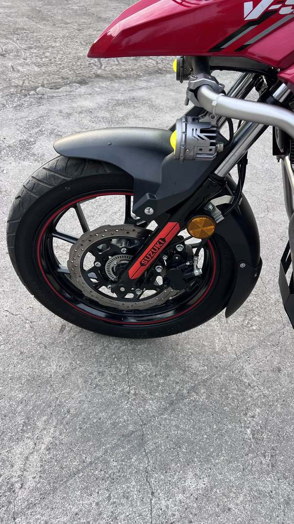 二手豪爵铃木DL250