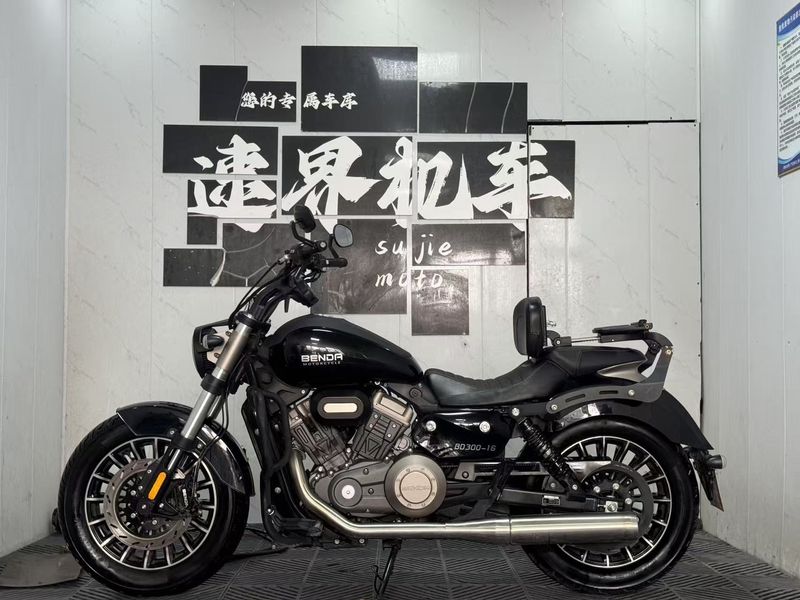 二手奔达Rock300 灰石