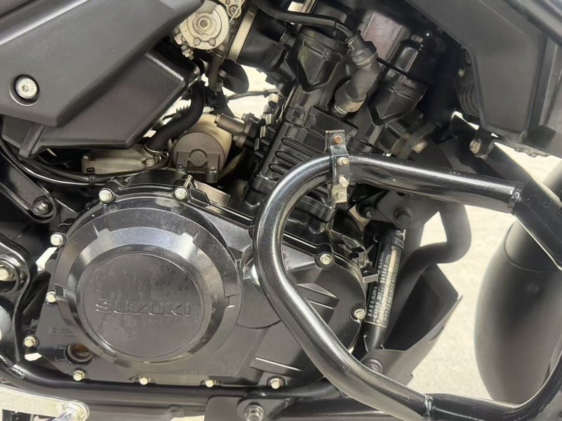 二手豪爵铃木DL250