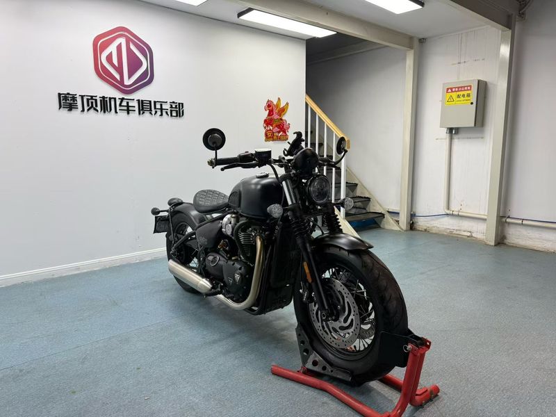 二手凯旋Bonneville Bobber