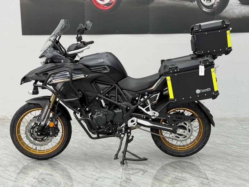 二手贝纳利TRK552