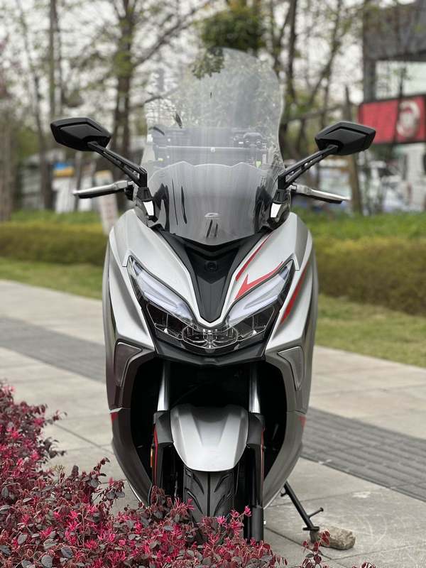 二手QJMOTOR鸿250