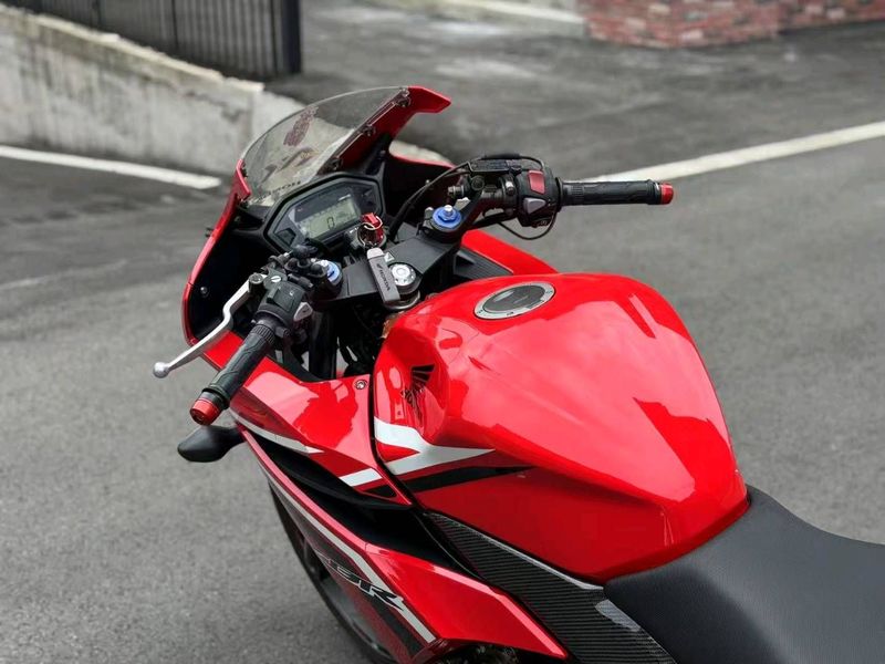 二手本田CBR500R(进口)