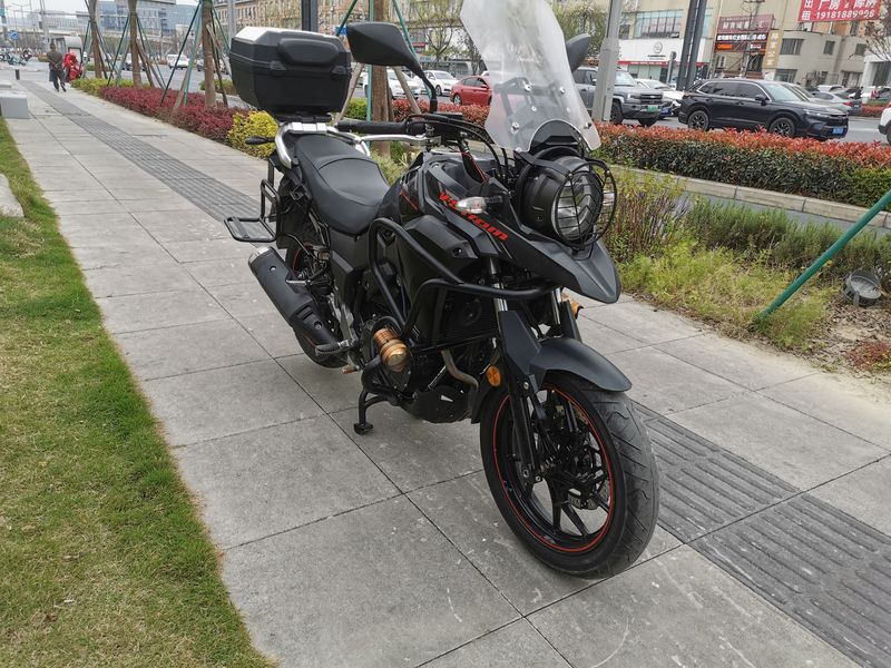 二手豪爵铃木DL250