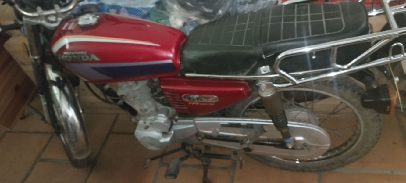 二手五羊本田CG125