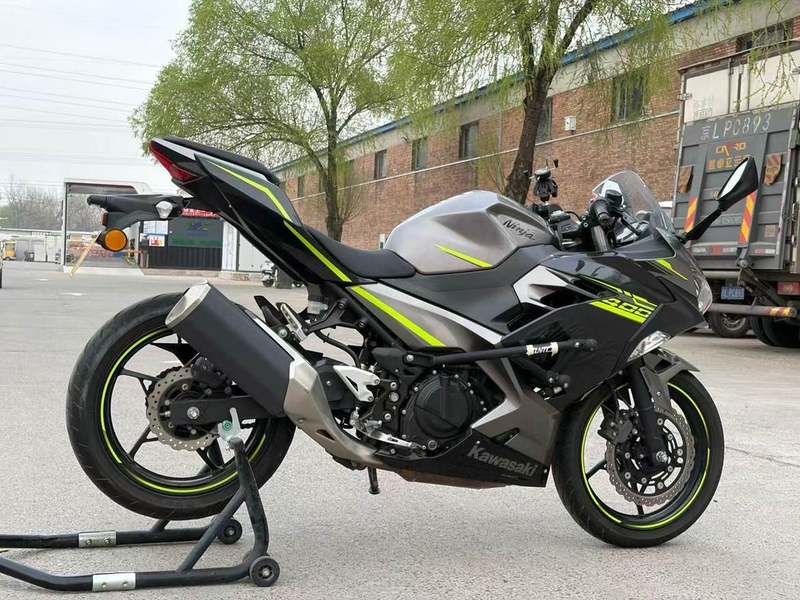 二手川崎Ninja 400