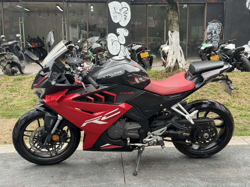 二手赛科龙RC250