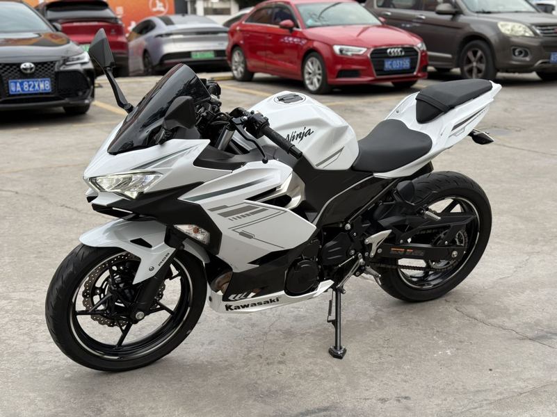 二手川崎Ninja 400