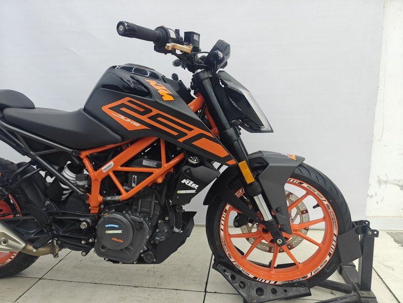二手KTMR2R250 Duke