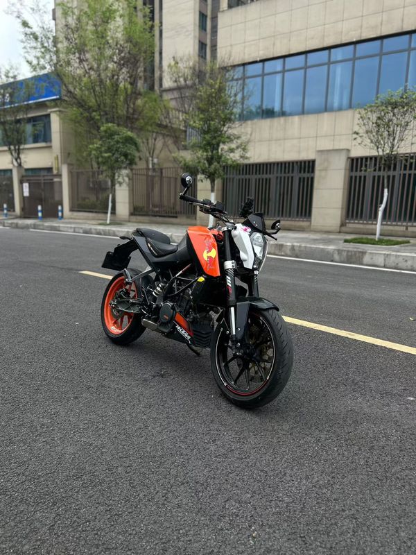 二手KTMR2R200 Duke