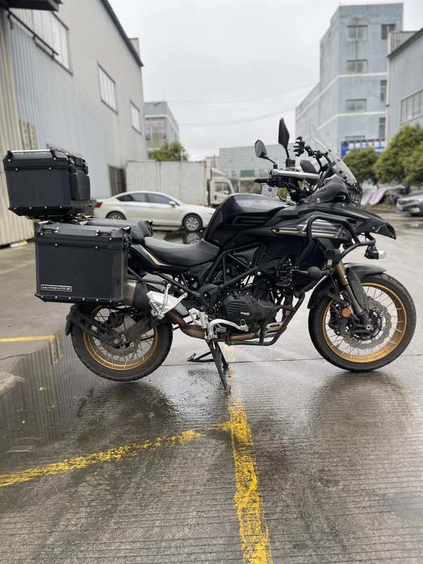 二手贝纳利TRK552