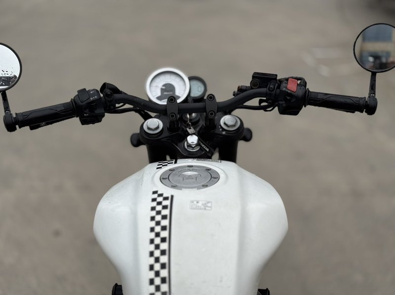 二手五羊本田鸷道 CB190SS