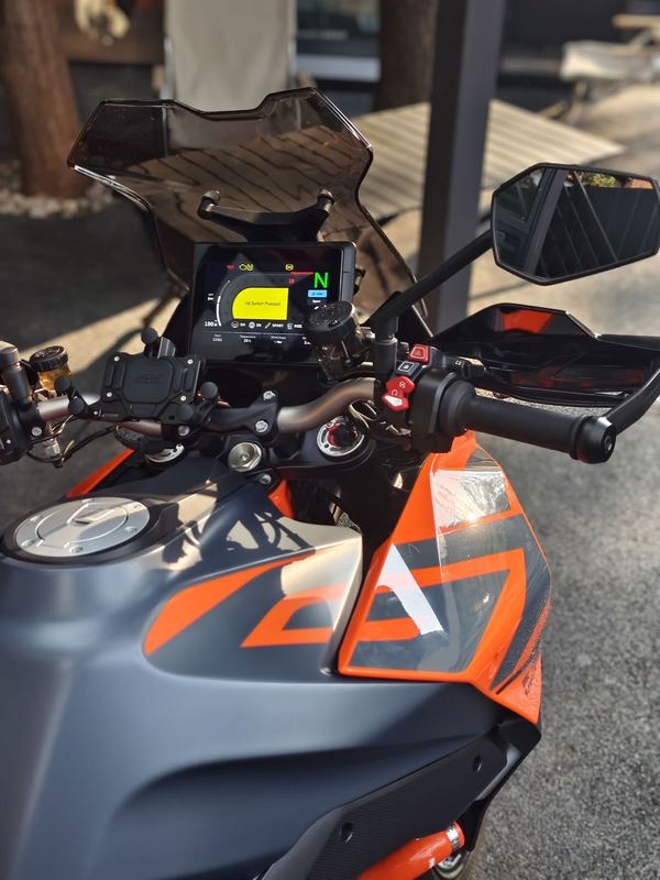 二手KTMR2R1290 Super Duke GT